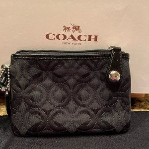 Coach embroidered black wristlet wallet signature C patent leather trim EUC